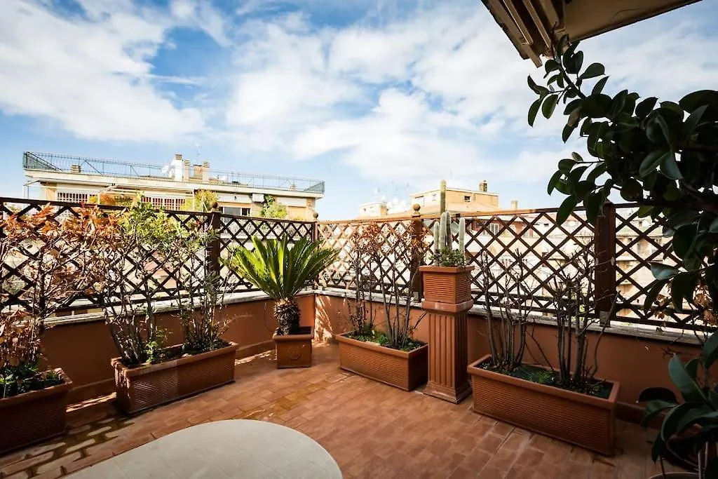 Delizioso Attico A Talenti Apartment Rome