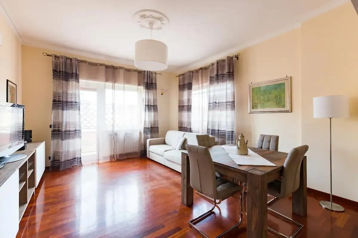 Delizioso Attico A Talenti Apartment Rome